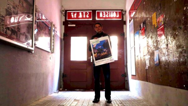 Fast wie der März, Stephan Böhlig mit seinem Kalender - Foto: Anton Launer