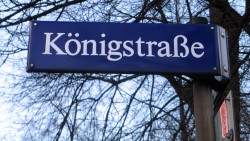 Razzia in der Königstraße: Verdacht auf bewaffneten Drogenhandel Die Königstraße in der Inneren Neustadt.