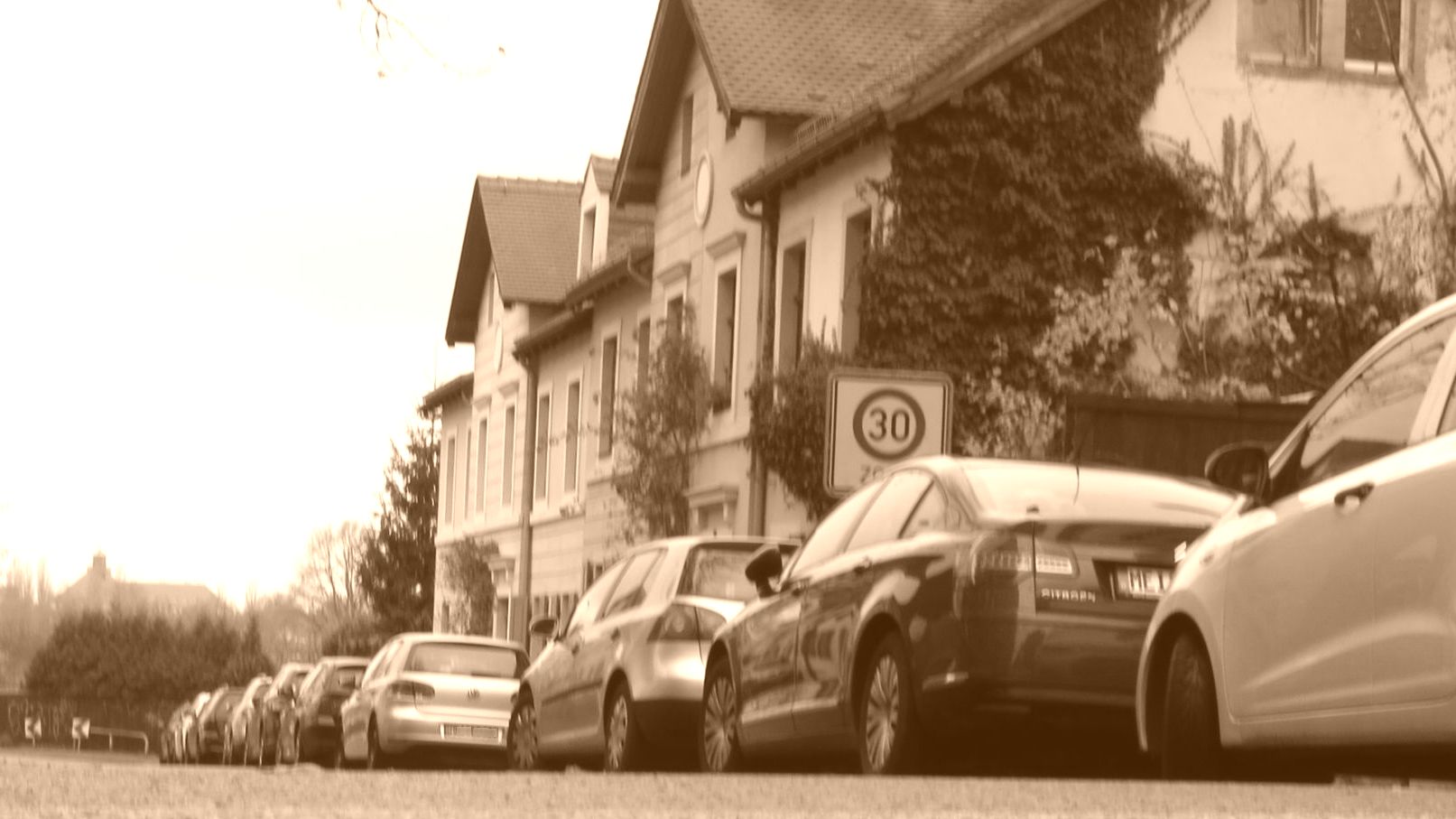 150 Jahre sozialer Wohnungsbau in Dresden Im westlichen Teil der Buchenstraße stehen noch die Häuser, die zu Zeiten von Johann Meyer dort gebaut wurden. Foto: Archiv