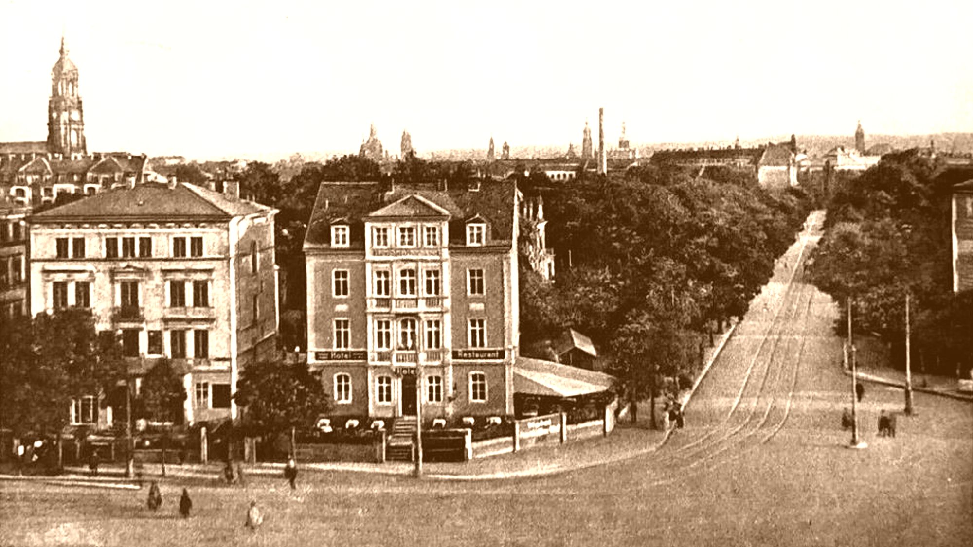 100 Jahre Sender Dresden (Teil 1) Hotel Neustädter Hof an der Antonstraße 25 - zeitgenössische Postkarte