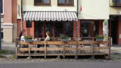 Wo Kaffeetassen statt Autos parken 2025_06_11_Parklets_VI