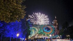 Feuerwerk gab es auch. Foto: Anton Launer