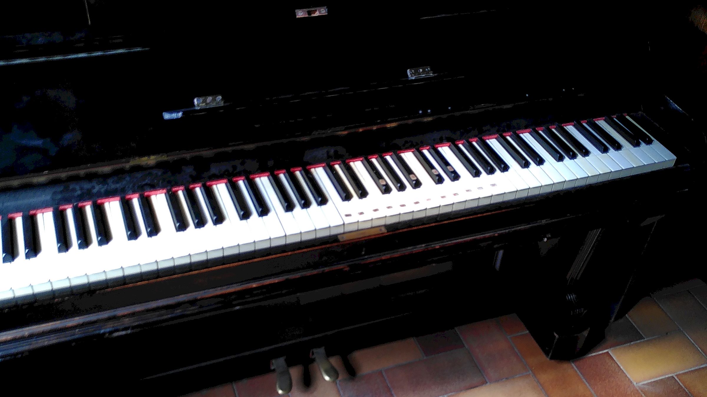 Barpiano zu verschenken