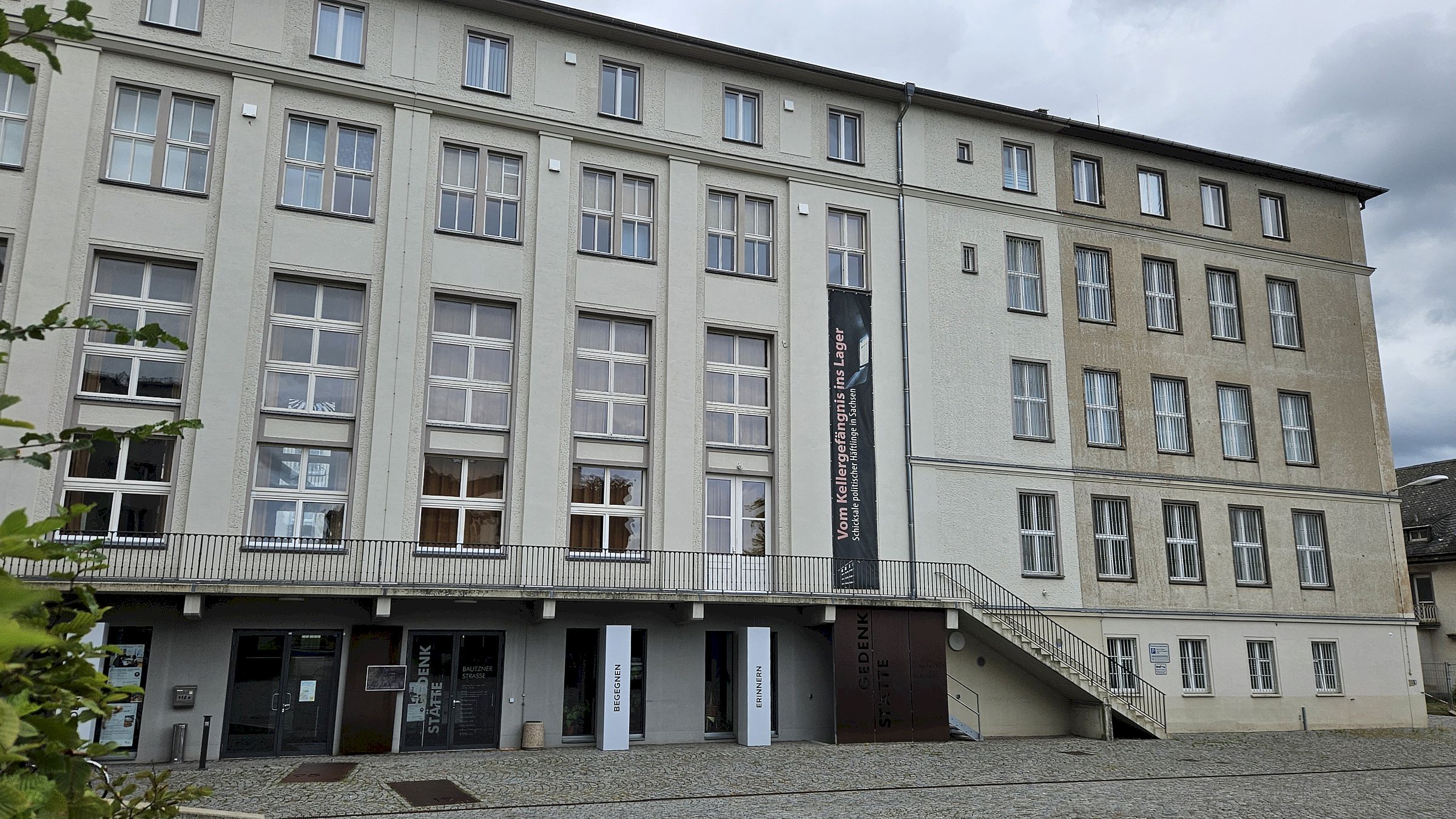 Die ehemalige Stasizentrale ist heute eine Gedenkstätte - Foto: Anton Launer