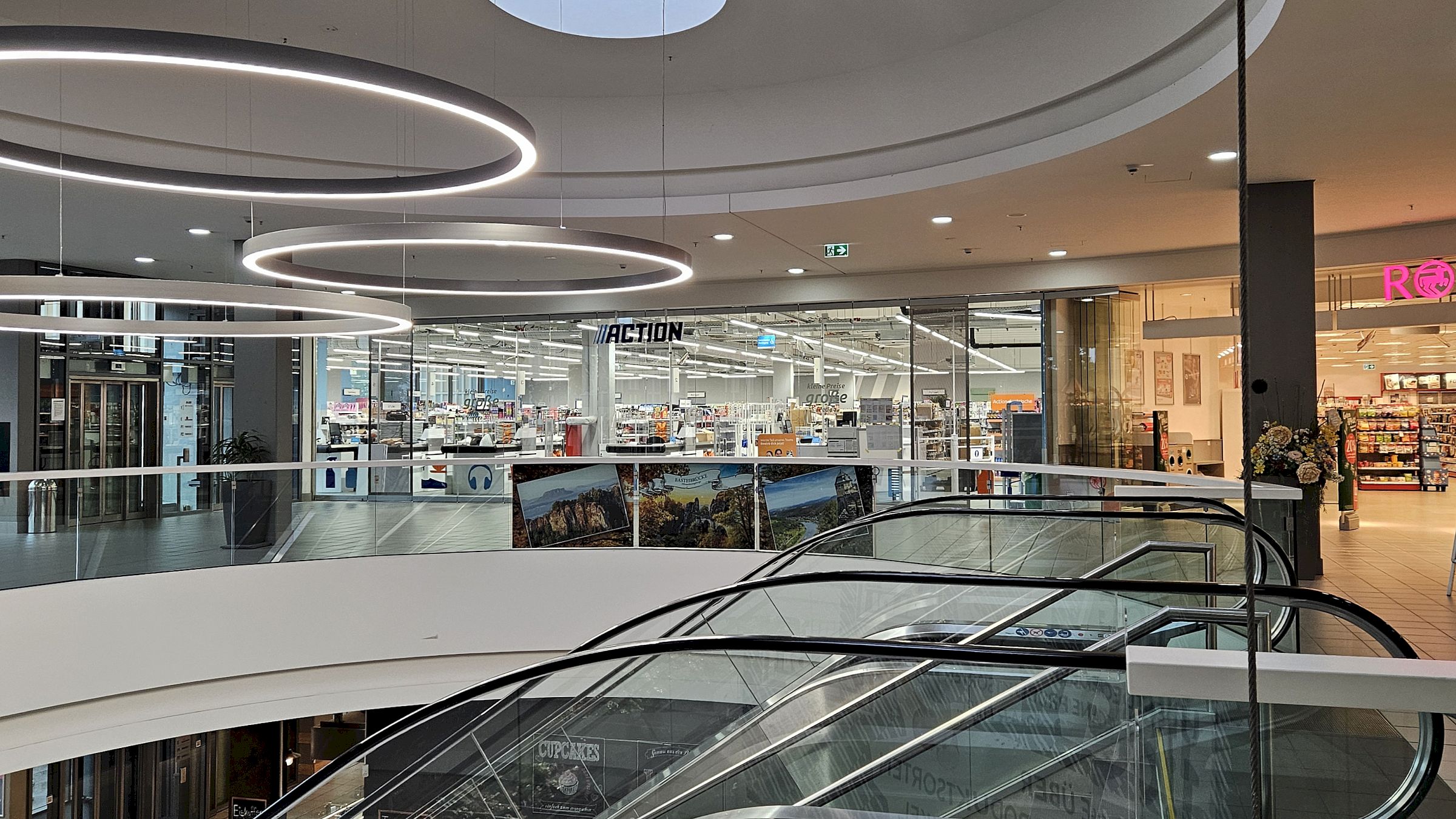 Ab Sonnabend: Action - Comfortzone folgt nach Eröffnet am Sonnabend: Action - Foto: Anton Launer