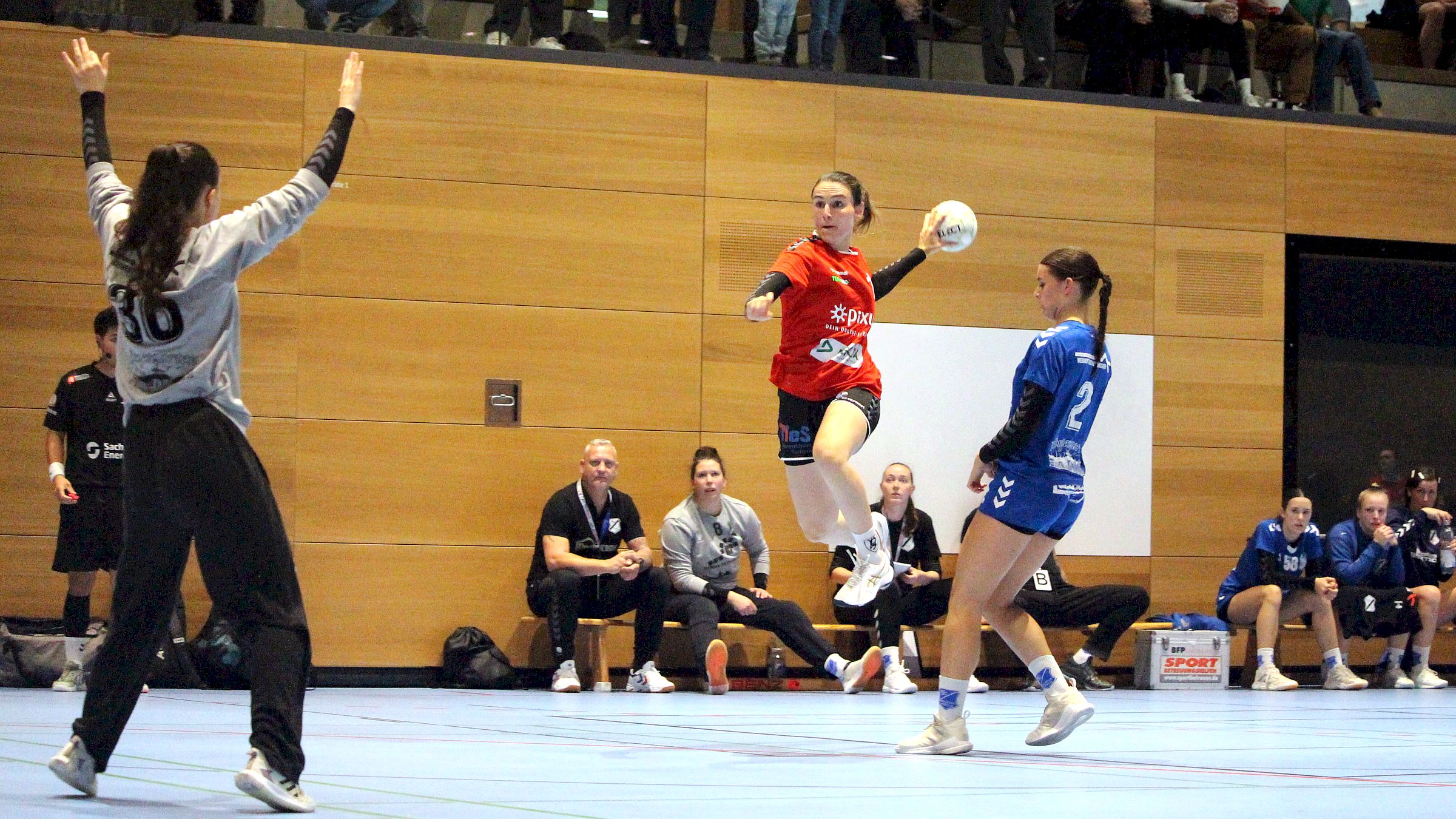 Mit neun Toren war Katja Kaden die erfolgreichste Werferin der Sportis. Foto: Sportfreunde 01