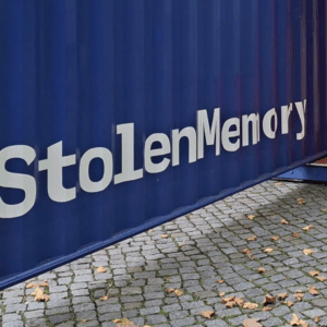 Auf der Suche nach der verlorenen Familie Stolenmemory_pre