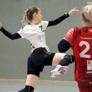 Pokalsieg in der ersten Runde Mit drei Treffern trug Annemarie Jenke zum souveränen Sieg der Sportis bei. Foto: Sportfreunde 01