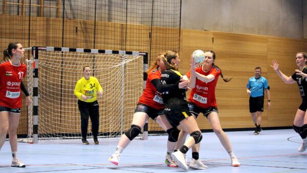 Die Abwehr steht. Foto: Sportfreunde 01