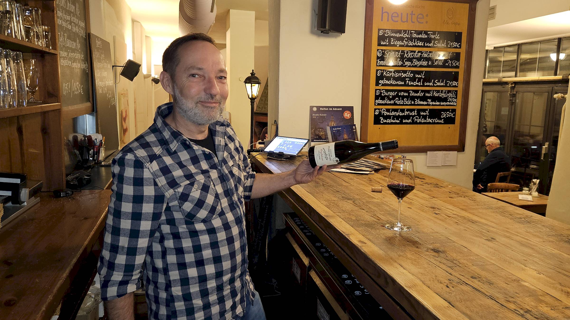 Bar-Chef Thomas Schied - Foto: Anton Launer