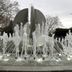 Der östliche Krachtbrunnen sprudelt wieder. Foto: Martha Kohn