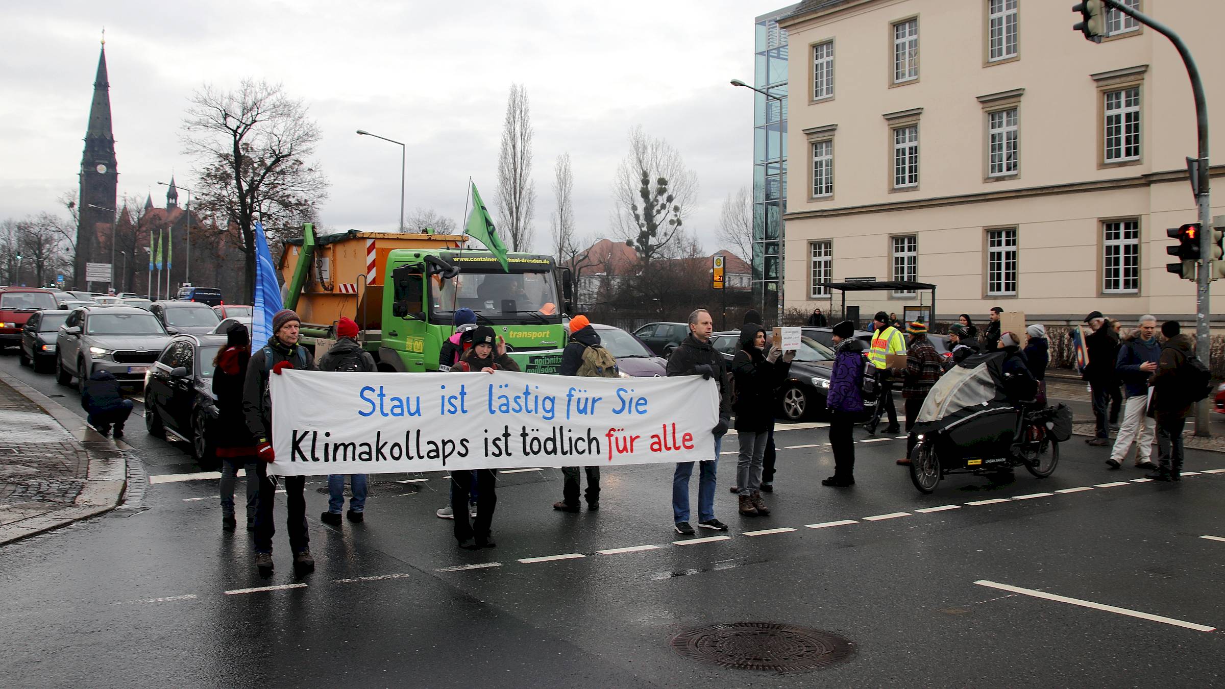 Nach einer guten halben Stunde war die Demonstration beendet. Foto: Anton Launer