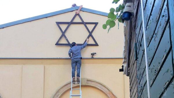 Jüdische Kultusgemeinde an der Eisenbahnstraße Dresden - Foto: Herbert Lappe