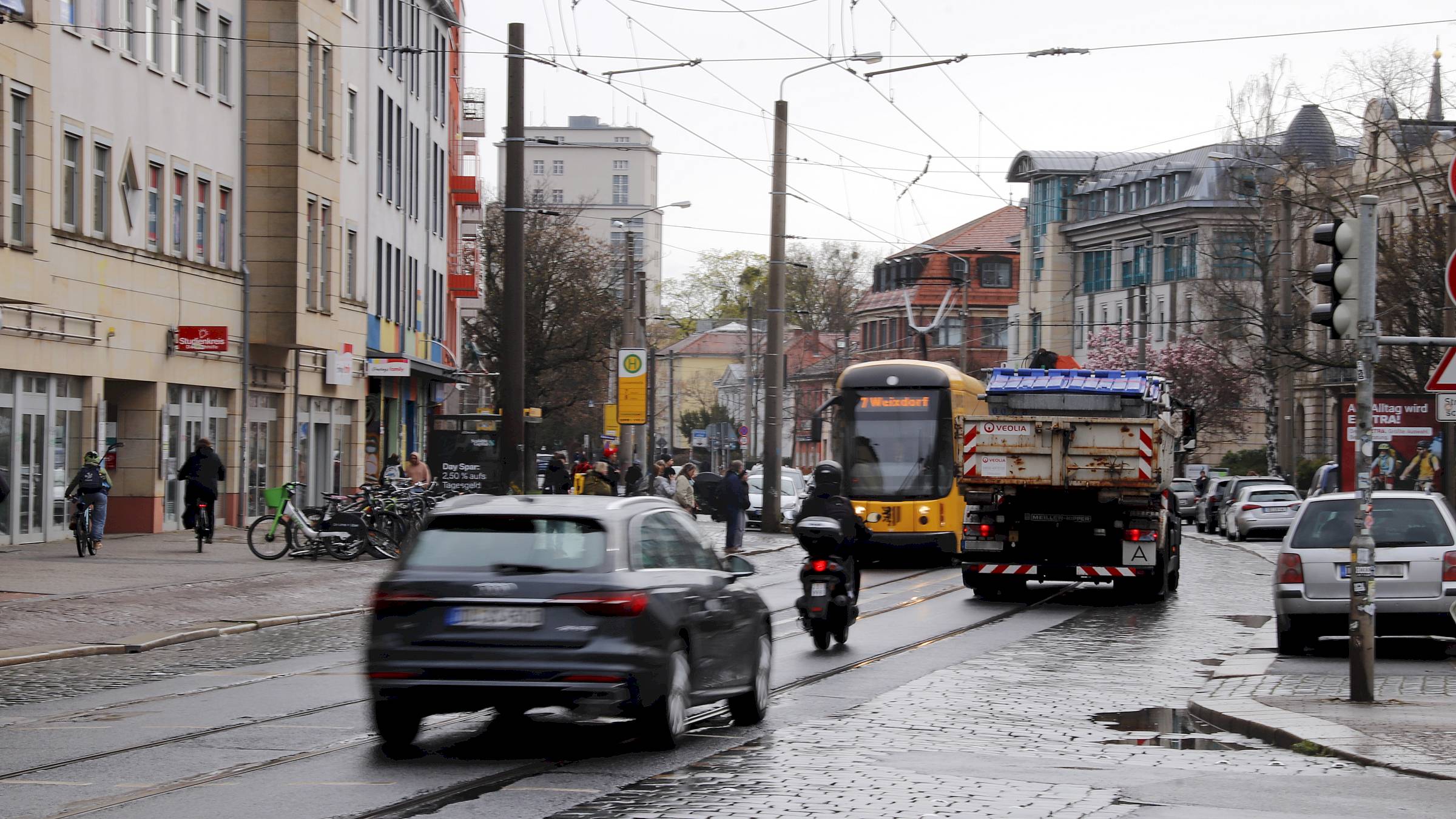 Steht die Sanierung der Königsbrücker Straße wieder auf der Kippe? Foto: Anton Launer