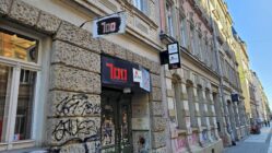 Die Hundert ist geschlossen Die "Hundert" auf der Alaunstraße - Foto: Anton Launer