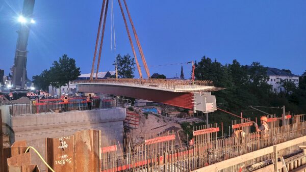 Die Fertigstellung der Brücke ist für den Februar 2027 geplant - Foto: Straßen- und Tiefbauamt/Landeshauptstadt Dresden