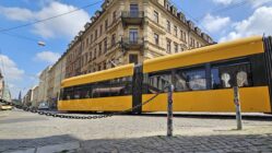 Kein Bürgerentscheid gegen DVB-Kürzungen Landesdirektion stellt fest: Bürgerbegehren gegen DVB-Kürzungen ist unzulässig - Foto: Anton Launer