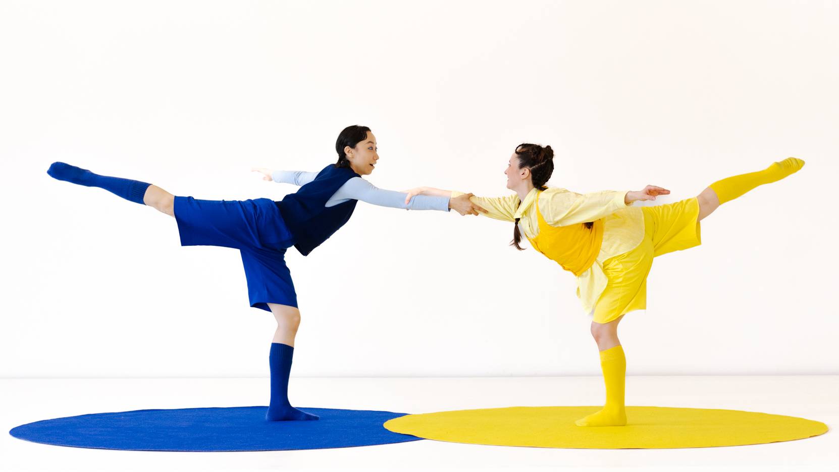 Seraphine Detscher & Yuexuan Gui tanzen in "Little Green" - Foto: William Bowers