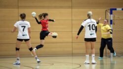 Erste Saisonniederlage für die Sportis Leider konnten die Sportis nicht genug Treffer erzielen. Foto: Sportfreunde 01