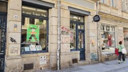 Friedensangst: Kunst gegen die Sprache des Krieges Ausstellung "Friedensangst" im Art-Shop auf der Görlitzer Straße - Foto: Anton Launer